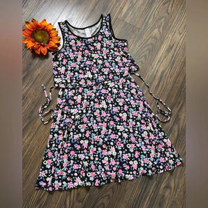 🌻5/$25🌻JUSTICE Black Flowered Dress with Back Tie | 12 |